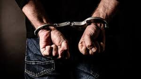 Four Suspects Arrested For Assaulting Two Policemen And Snatching A Pistol In Batticaloa