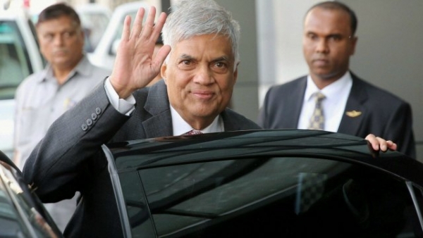 Prime Minister Leaves For Singapore To Attend ‘Invest Sri Lanka’ Forum: Expected To Deliver Keynote Address