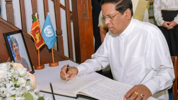 President Maithripala Sirisena signed the special condolence book at the United Nations Office in Sri Lanka to mark the death of Una McCauley. 
