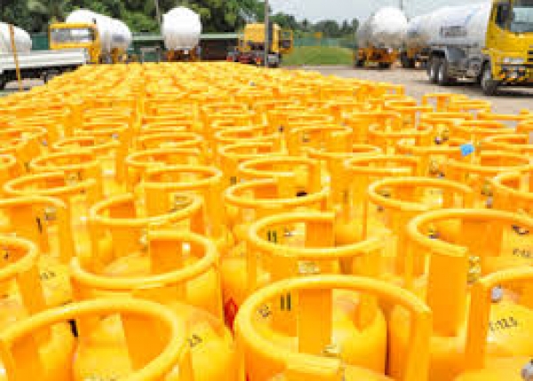 Laugfs Says No Shortage Of Gas In Sri LanKa: Assures Adequate Stocks: Says Measures Taken To Distribute Cylinders To All Outlets