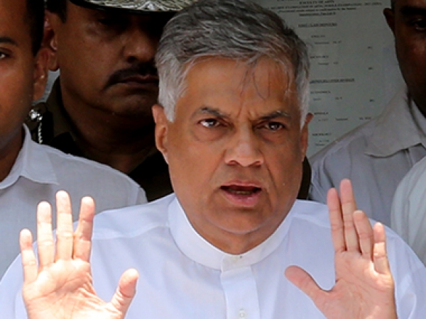 PM Instructs UNP Backbenchers To Withdraw No Confidence Motion On Dissident SLFP Ministers In Government