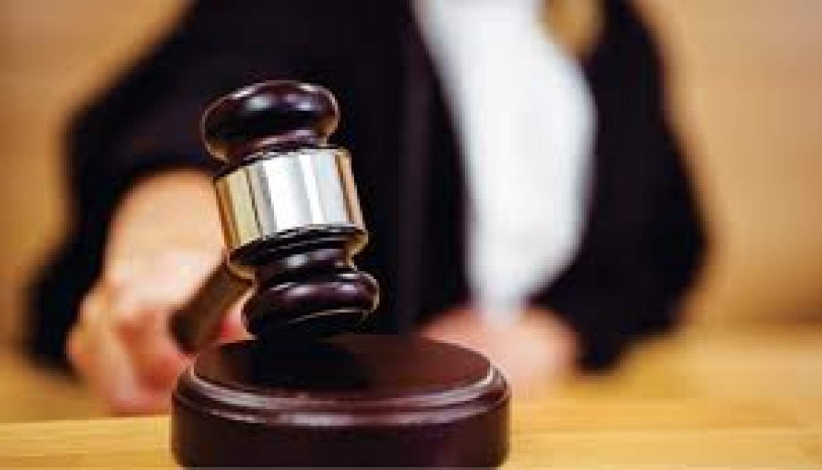 Court Extends Injunction Against Sirisena