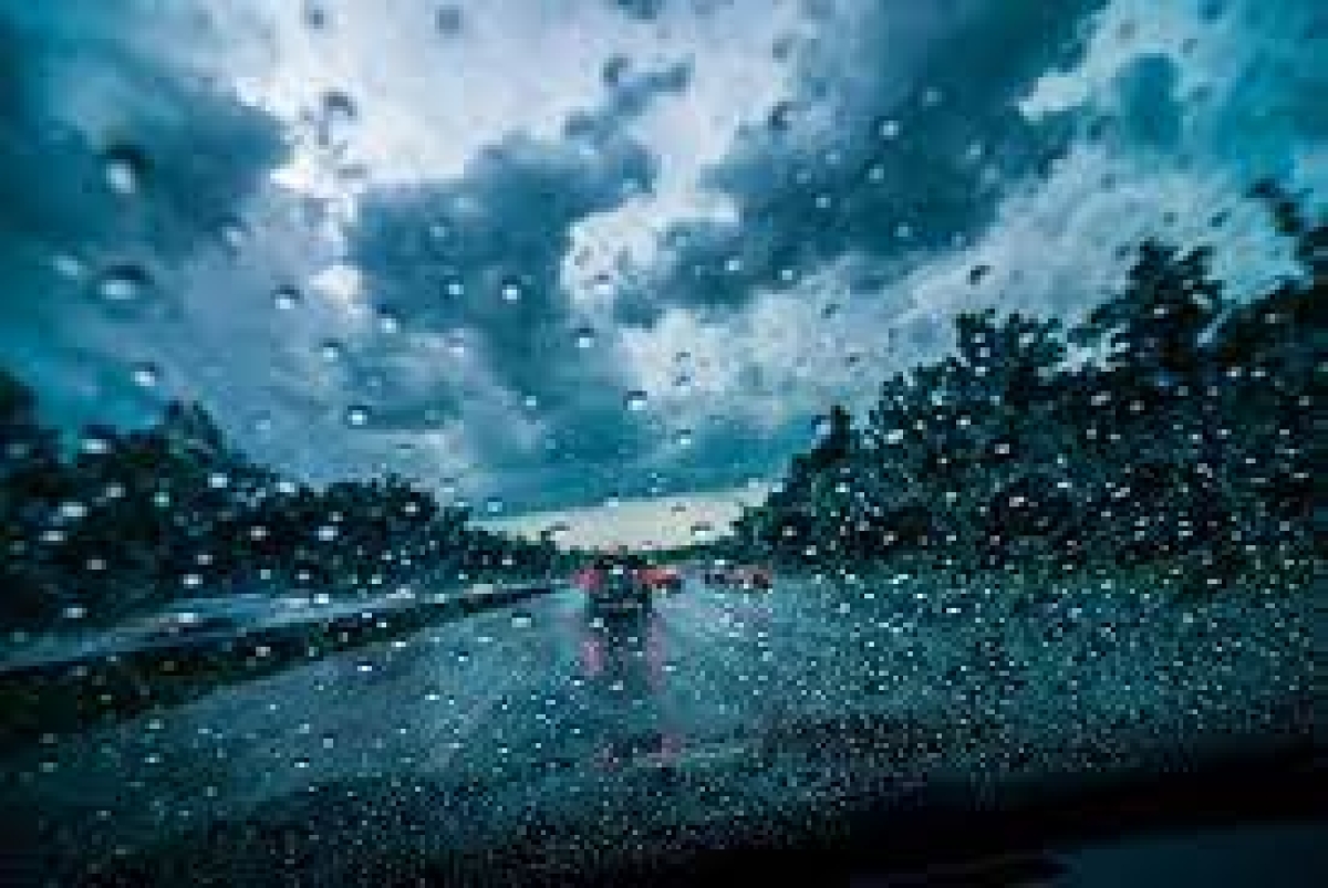Highway Traffic Advisory: Caution Urged Amid Heavy Rainfall and Poor Visibility