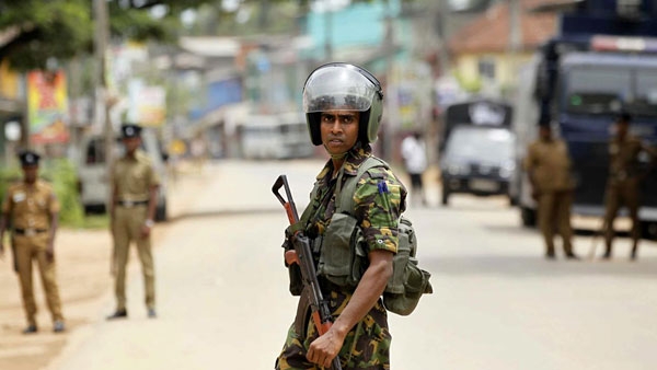 Military And Police Step Up Security In Mosques Around Colombo As Muslims Go For Friday Prayers   
