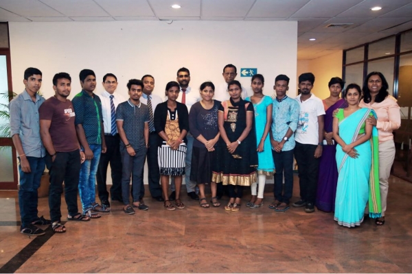 Jaffna Students Take Part In Familiarization Visit To Colombo: Call On Tourism Minister And Visit Top Colombo Hotels