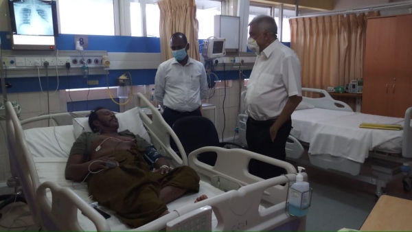 RW Visits Former UNP MP Palitha Thewarappeuma Who Is Recovering From Heart Surgery