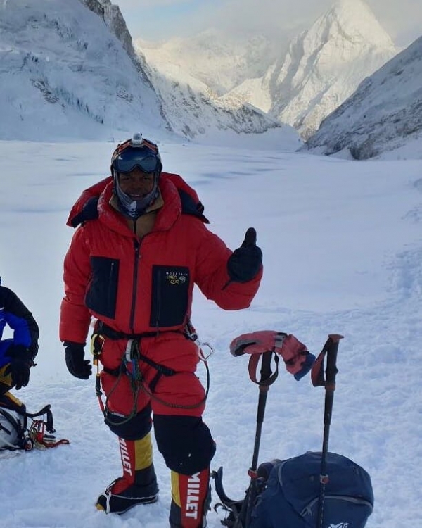 Johann Peries Becomes Second Sri Lankan To Summit Everest After Jayanthi Kuru-Utumpala 