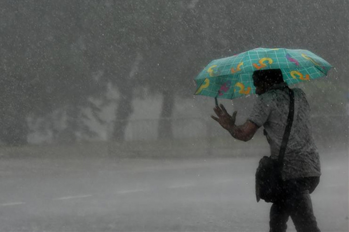 Heavy Showers Expected Across Parts of the Island