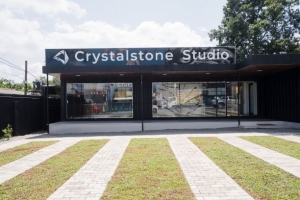 CeyQuartz Launches the Flagship Studio for Crystalstone Quartz Surfaces in Nawala