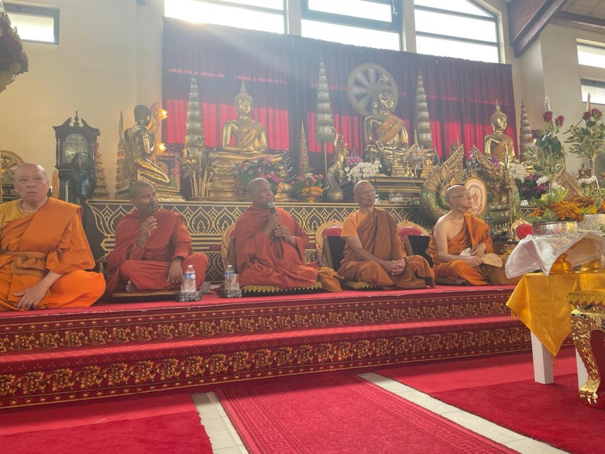 Ceremony to Hand over the Sacred Relics Brought from Sri Lanka to Laos Temple in France