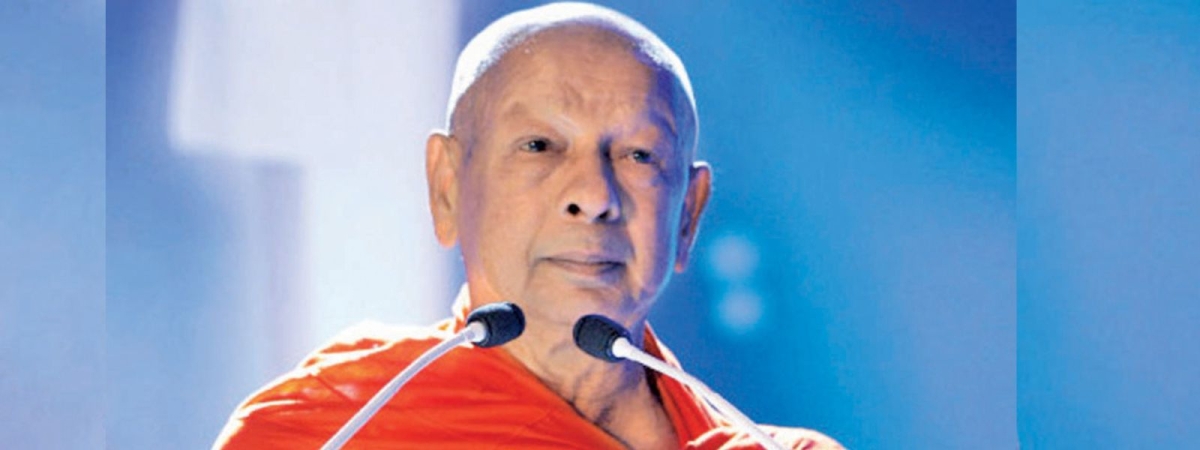 Final Respects for Most Venerable Galaboda Gnanissara Thero