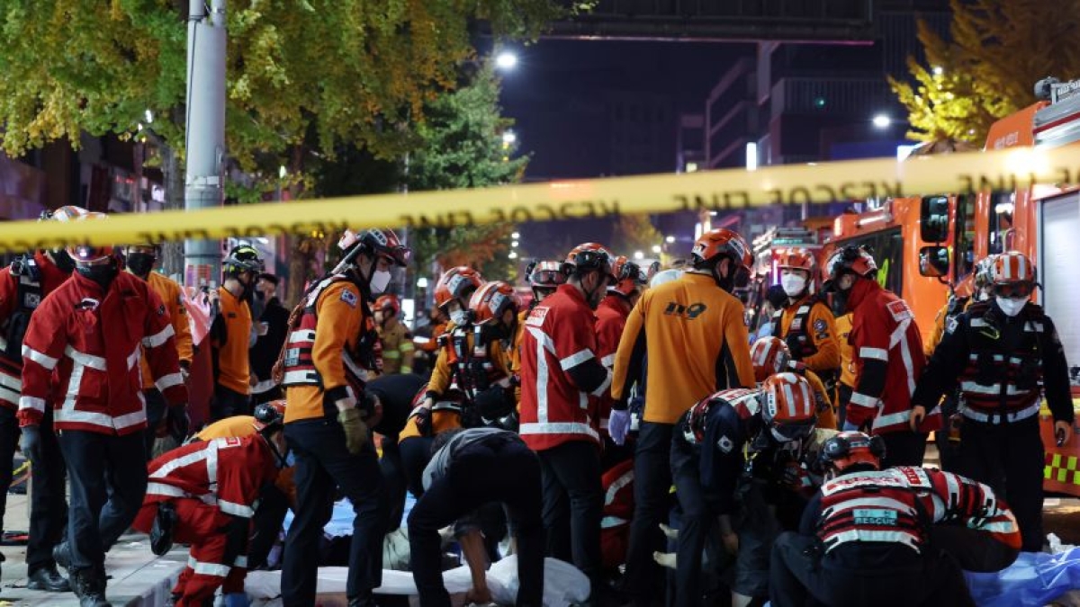 Crowd crush kills 151 at Halloween festivities