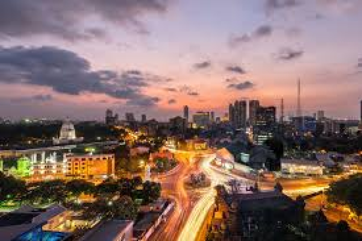 Fitch Indicates Substantial Credit Risks: Says Debt Default Is A &quot;Real Possibility&quot; For Sri Lanka