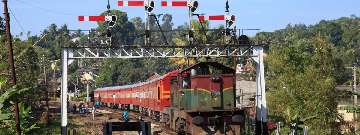 Sri Lanka Railways Cancelled 20 Morning Trains