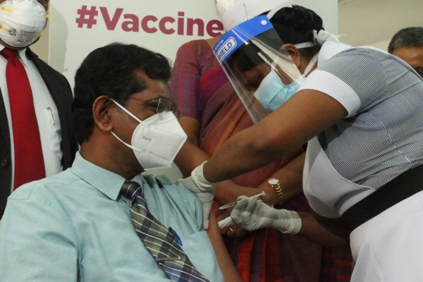 Irregular &amp; Ad-hoc Vaccination Programme Under Severe Fire: Health Authorities Now Consider Vaccination Based On Voters List