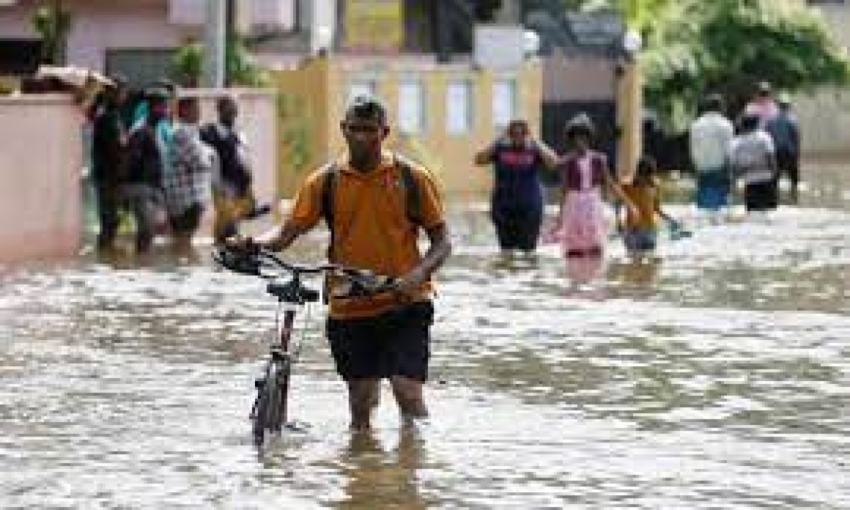 Inclement Weather Batters Sri Lanka:  2,12,060 People In 17 District Affected By Floods And Landslides