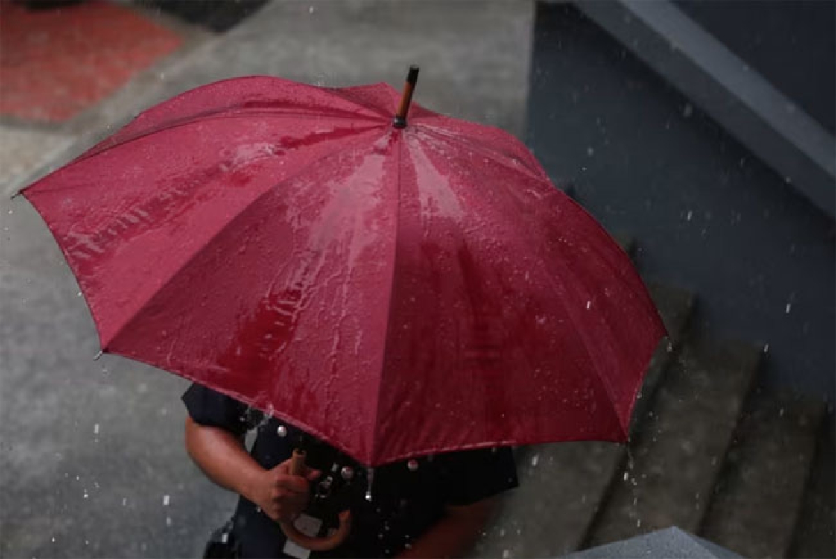 Heavy Showers Expected Across Island