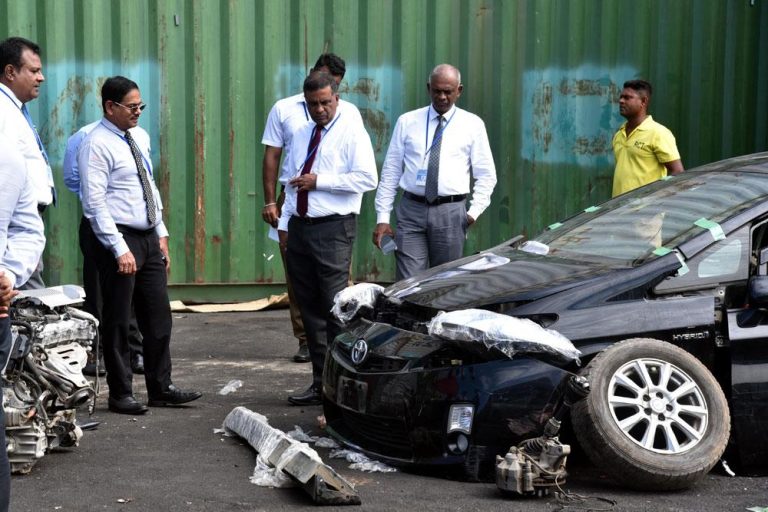 Sri Lanka Customs Warns Public Against Vehicle Smugglers Amid Import Ban