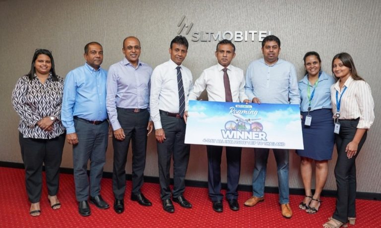 SLT-MOBITEL Rewards Loyal Roaming Customers with Exclusive Overseas Tour