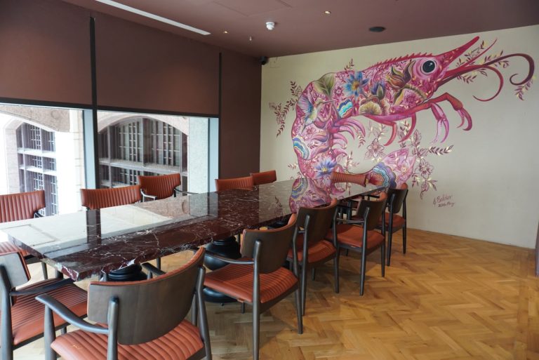 ISSO – Prawn Crazy Opens Automated Restaurant in London’s Canary Wharf